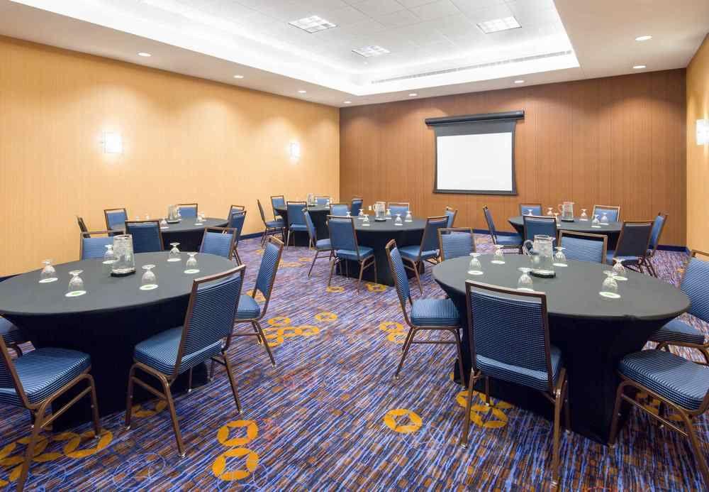 Courtyard By Marriott Houston Galleria Екстер'єр фото