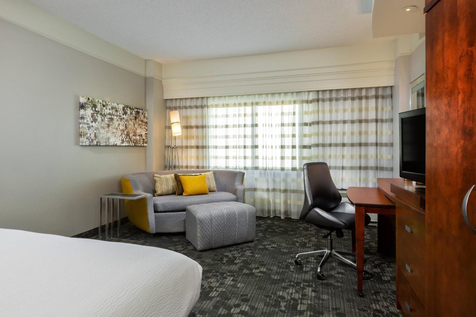 Courtyard By Marriott Houston Galleria Екстер'єр фото