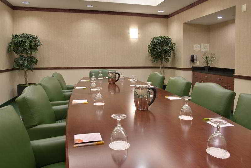 Courtyard By Marriott Houston Galleria Зручності фото